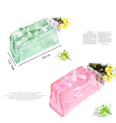OEM Foldable PVC Cosmetic And Toiletry Bags Portable Makeup Bag With Zipper