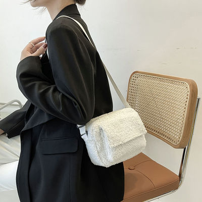 Cheapest New Plush Fabric Women's Shoulder Crossbody Bag Small Lambs Wool Fluffy Fur Winter Female Bag Designer Handbags