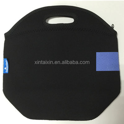 Factory made soft feeling neoprene cooler bag neoprene lunch bag with handle